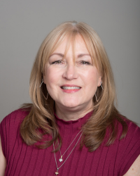 Headshot of Laurel Batzold, Intake Clerk for the Oncology Patient Navigation Program