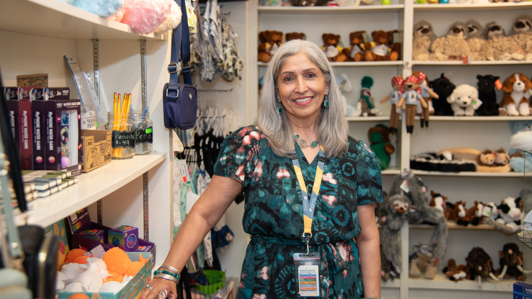 Mala Narine, Volunteer