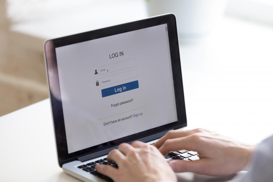 Login Img