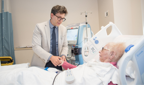 Dr. Pavel Roshanov, Scientist at London Health Sciences Centre Research Institute (LHSCRI) and Nephrologist at London Health Sciences Centre (LHSC), with Norma Kameka, a patient participating in a trial aiming to improve dialysis with a new type of filter.