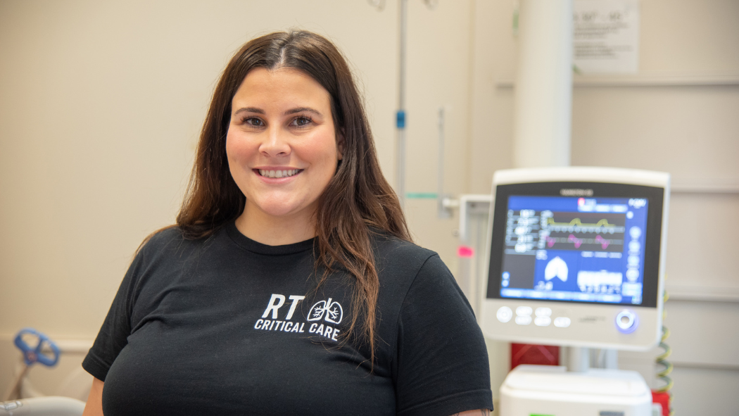 Samantha DaCosta, Charge Technologist – Registered Respiratory Therapist in the Intensive Care Unit (ICU) at University Hospital