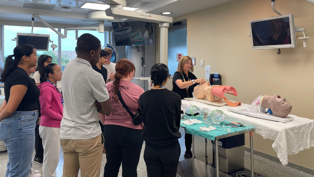 Karen Siroen, CSTAR Surgical Suite Associate at LHSC, demonstrates intubation and extubation of the endotracheal tube for students as part of CSTAR’s medical simulation program.